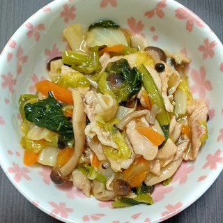 豚肉と野菜ときのこの旨煮★